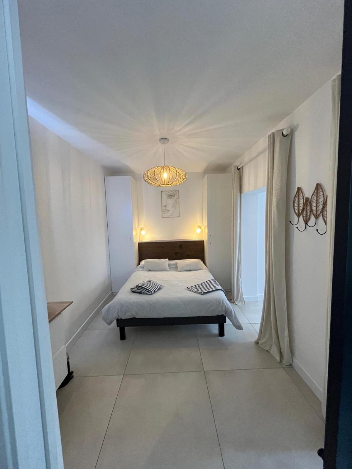 Maison Rouge Мийо Экстерьер фото