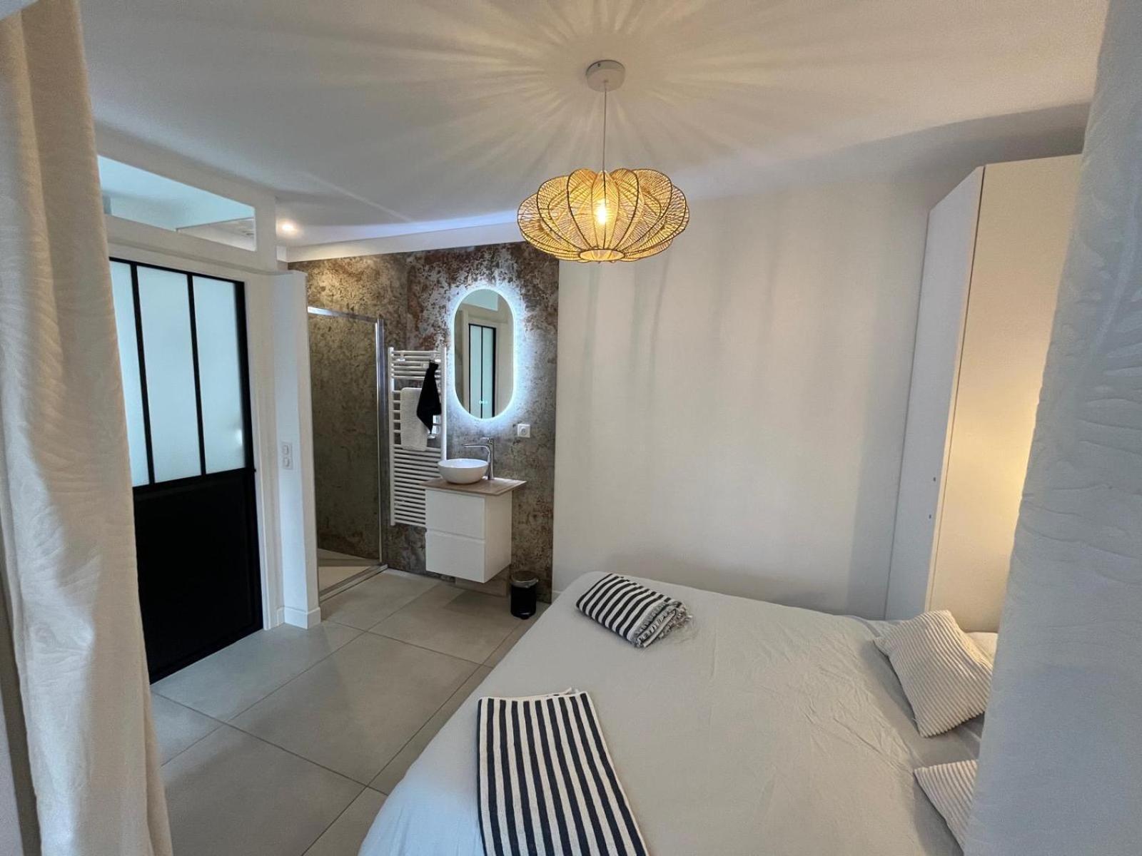 Maison Rouge Мийо Экстерьер фото